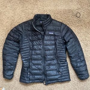 Patagonia down sweater size small